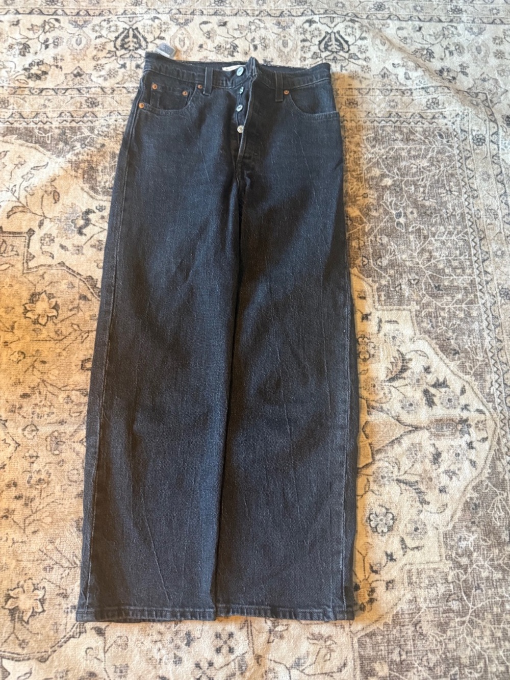 Levi's Ribcage Straight in black size 26